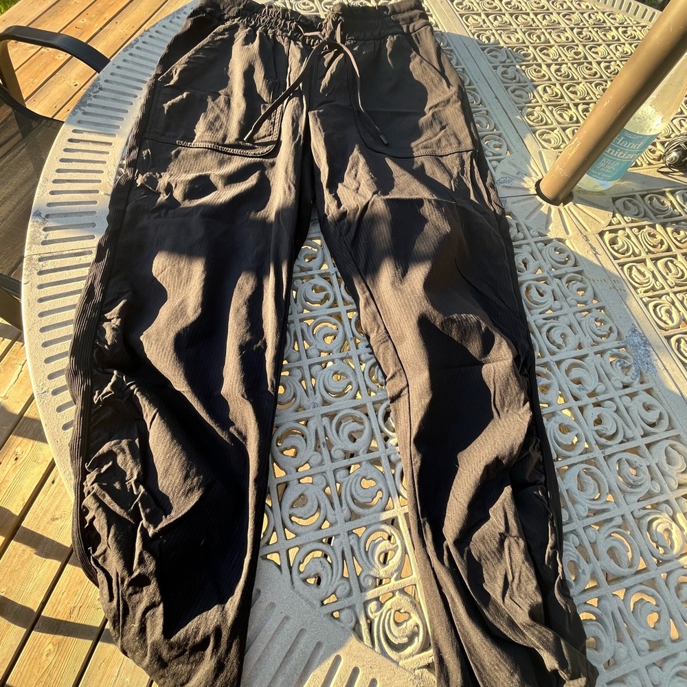 lululemon beyond the studio joggers